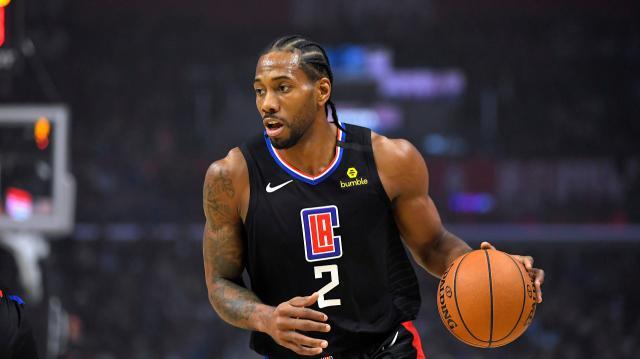 V体育下载-快艇就续约与莱昂纳德展开谈判 4年2.2亿值吗？