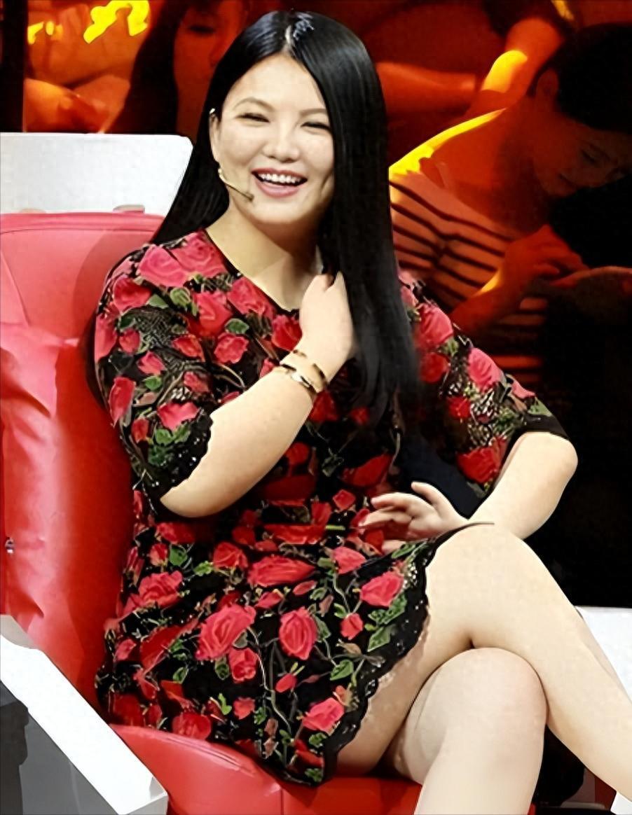 V体育娱乐-这回真洗不白了！ 高调炫富的李湘再传&amp;quot;噩耗&amp;quot;，被扒的&amp;quot;底裤&amp;quot;不剩